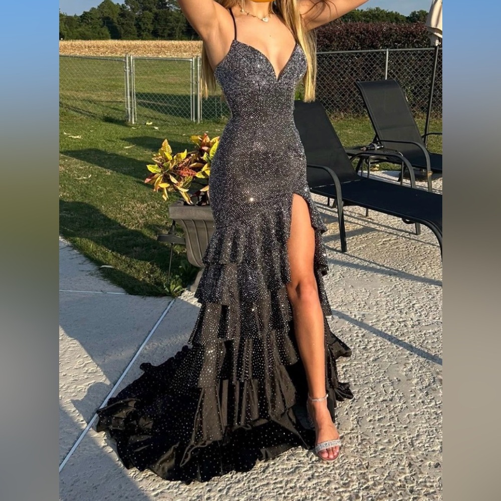 Sherri Hill Black Sparkle Prom Dress, size 2